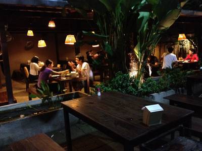 ร้านอาหาร ต๋อง อาหารพื้นเมือง