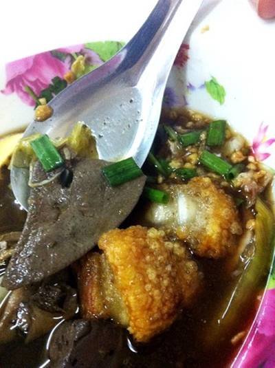ร้านอาหาร ก๋วยจั๊บบ้านโป่ง