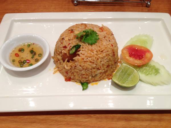 บ้านหญิง @ สยามสแควร์ ที่ ร้านอาหาร บ้านหญิง สยามสแควร์