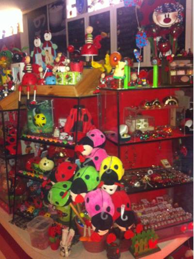 เยอะจิงๆ ที่ ร้านอาหาร Tango S Bug เยอะจิงๆ ที่ ร้านอาหาร Tango S Bug