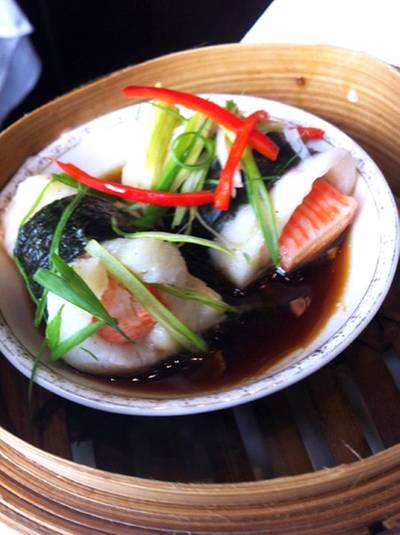 ปลาหิมะสอดไส้ปูอัดนึ่งซีอิ๊ว  ที่ ร้านอาหาร Déjà Vu