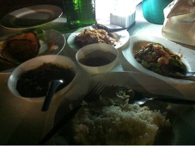 อาหารพื้นบ้าน ที่ ร้านอาหาร ตาโข บางปอซีฟู้ด อาหารพื้นบ้าน ที่ ร้านอาหาร ตาโข บางปอซีฟู้ด