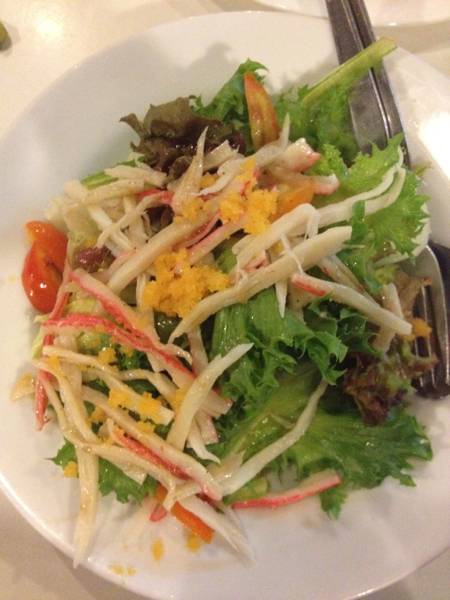 สลัดปูอัดไข่กุ้ง ที่ ร้านอาหาร สเต็กนายจร   JORN's Steak