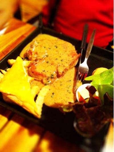 ร้านอาหาร อินโดจีน สเต็กเฮ้าส์ ร้านอาหาร อินโดจีน สเต็กเฮ้าส์