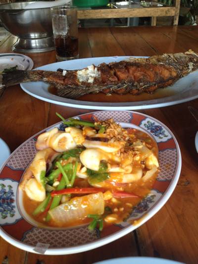 ร้านอาหาร ครัวเจ๊อ่วย