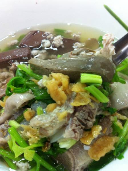 รวมมิตร ที่ ร้านอาหาร ไป่กุกเต บ้านสวน-ชลบุรี