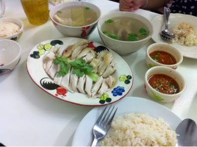 ร้านอาหาร เม้งโภชนา (เล็ก) (ข้าวมันไก่)