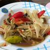 รสชาติกลมกล่อม ที่ ร้านอาหาร สุกัญญาหมูไก่หัน