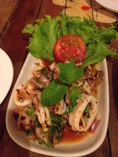 ร้านอาหาร ส้มตำไฮโซแซ่บ ร้านอาหาร ส้มตำไฮโซแซ่บ