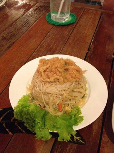 ร้านอาหาร ส้มตำไฮโซแซ่บ ร้านอาหาร ส้มตำไฮโซแซ่บ