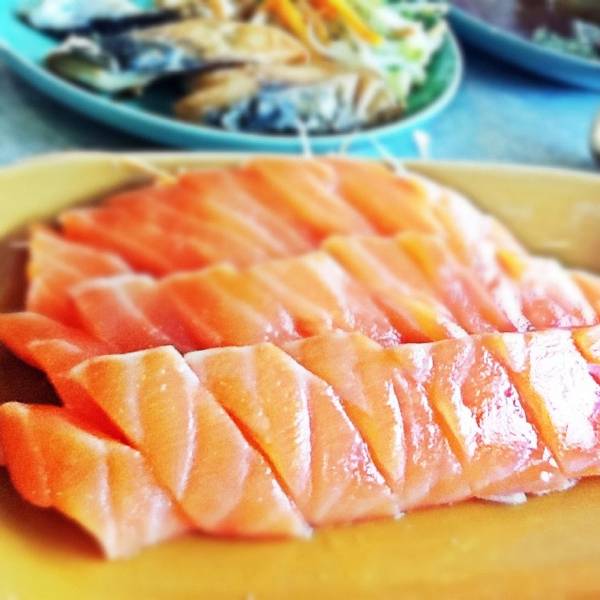 ปลาสด ให้เยอะ และบริการดี ที่ ร้านอาหาร Inaho (อินาโฮ)
