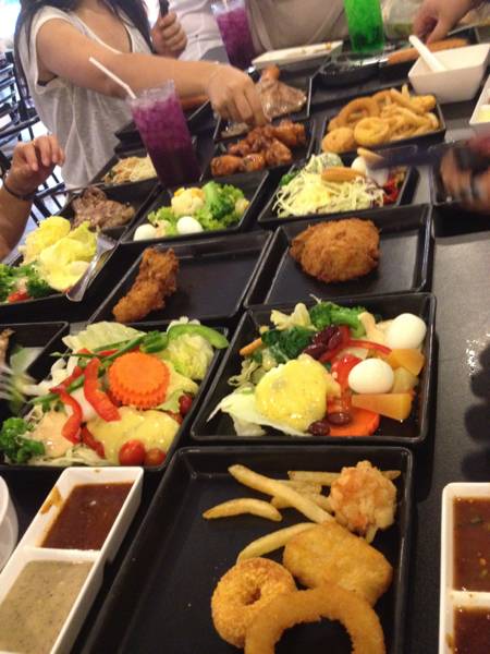 อร่อย และอิ่มมากกก ที่ ร้านอาหาร Super Steak Buffet  งามวงศ์วาน
