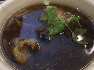 ข้าวหมูตุ๋นคาราเมล  ที่ ร้านอาหาร รสนิยม Siam Paragon