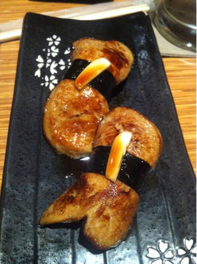 foie gras sushi  ที่ ร้านอาหาร The Andaman (ดิ อันดามัน)