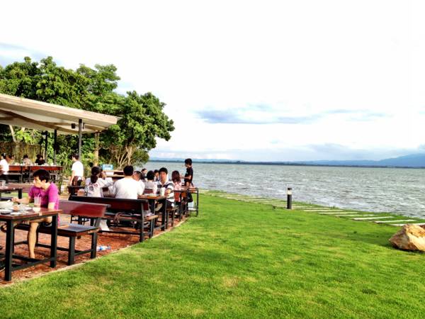 ร้านอาหารบรรยากาศริมกว้านพะเยาที่ดีที่สุดในตอนนี้ ที่ ร้านอาหาร So good