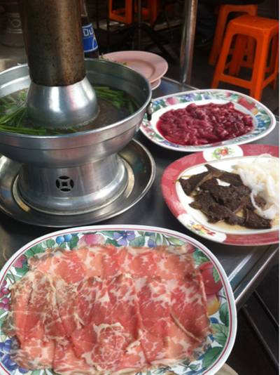 อร่อยมาก และแพงมากๆ ที่ ร้านอาหาร เกาเหลาเนื้อหม้อไฟ