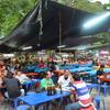 มีหลายร้านเลย ที่ ร้านอาหาร จิ้มจุ่มจุฬาเฮียอ้วน
