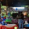 ร้านนี้แหละ ^^ ที่ ร้านอาหาร จิ้มจุ่มจุฬาเฮียอ้วน