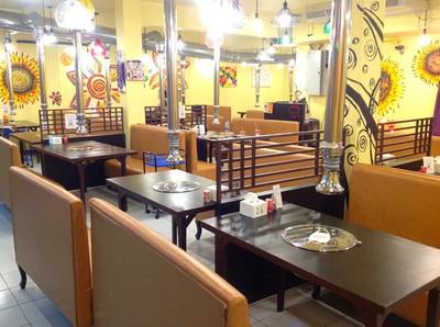 บรรยากาศภายในร้านซาลัง บางจาก โต๊ะเยอะทีเดียวสาขานี้ ที่ ร้านอาหาร Salang Korean BBQ Buffet  สุขุมวิท 93