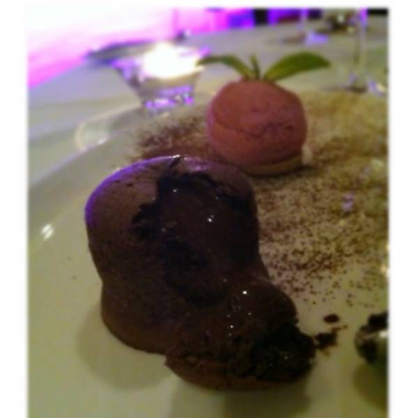ร้านอาหาร Tell me wine