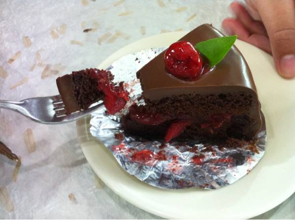 ร้านอาหาร Love at first bite