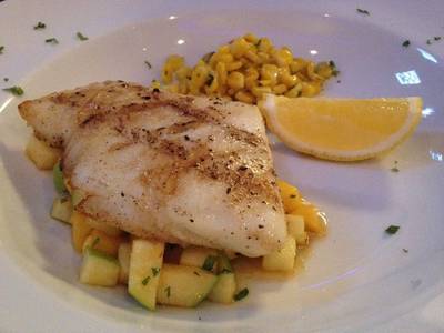 ร้านอาหาร Nangkwak Wine Bar & Italian Bistro