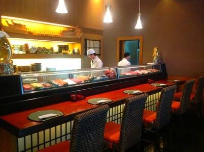 ซูชิบาร์ Kappo Hanako ที่ ร้านอาหาร Hanako