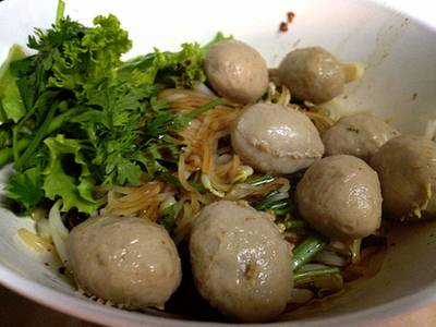ร้านอาหาร ก๋วยเตี๋ยวเนื้อรสเยี่ยม