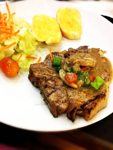 เมนูฟรี!! ประจำเดือนนี้ค่ะ  ที่ ร้านอาหาร Santafe Steak Fashion Island