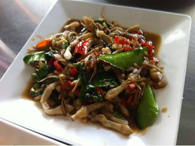 ร้านอาหาร ร้านอาหารนกนุ่นซีฟู้ดส์
