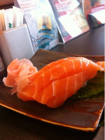 ร้านอาหาร Tororo Sushi