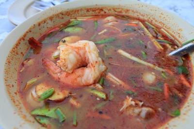 ต้มยำกุ้ง (ตัวใหญ่มาก) ที่ ร้านอาหาร หนู โภชนา