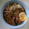 อยู่ในบ้านพรุสมภารนะจ๊ะมากินกันใด้เลยรับรองจาติดจัย ที่ ร้านอาหาร ก๋วยเตี๋วยไก่ตุ๋นน้องหนิง