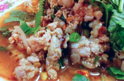 ร้านอาหาร ร้านลาบหัวมุมถนนเศรษฐศิริ