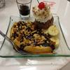 ไอศกรีมชอคโกแล๊ตต^.^กะวัฟเฟิล ที่ ร้านอาหาร swensens บิ๊กซี นครปฐม
