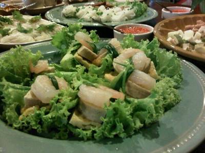 กวนฮั่น ที่ ร้านอาหาร แหนมเนืองลับแล