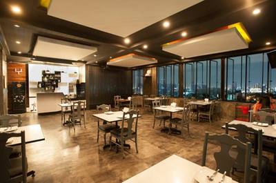 ร้านอาหาร Water Y
