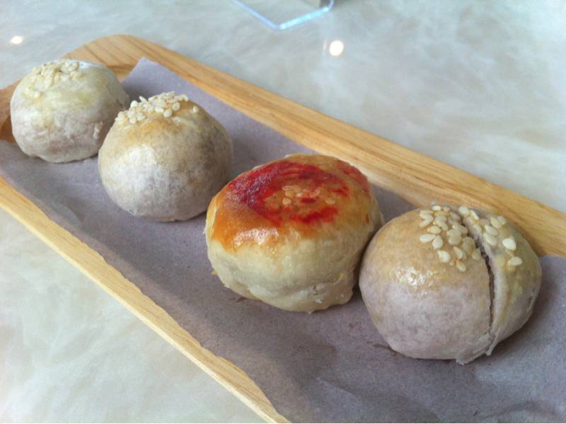 เต้าส้อไส้ต่างๆ ที่ ร้านอาหาร Phuket Tea Station
