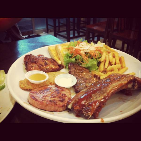 Bkk Grill (ศรีราชานคร) ที่ ร้านอาหาร Bangkok Grill (ศรีราชา)