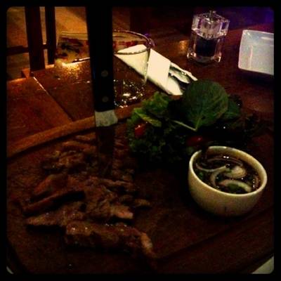 ร้านอาหาร The Attitude Wine bistro & Bar