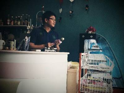 ร้านอาหาร Duke Coffee & Bakery