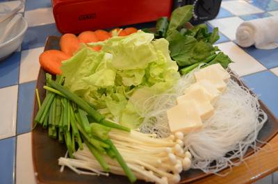 ผักรวมๆ ที่ ร้านอาหาร Okinawa Kinjo