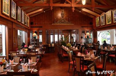 บ้านขนิษฐา @ สาธร ที่ ร้านอาหาร บ้านขนิษฐา สาทร
