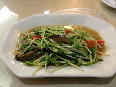 ร้านอาหาร สวนกุหลาบ