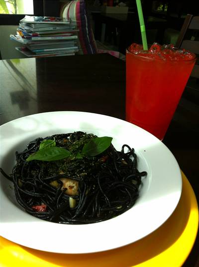 บ้านสปาเก๊ตตี้ @ บางแสน ที่ ร้านอาหาร บ้านสปาเก๊ตตี้ บางแสน บ้านสปาเก๊ตตี้ @ บางแสน ที่ ร้านอาหาร บ้านสปาเก๊ตตี้ บางแสน