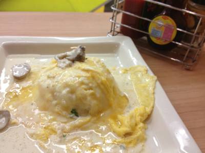 บ้านหญิง @ สยามสแควร์ ที่ ร้านอาหาร บ้านหญิง สยามสแควร์