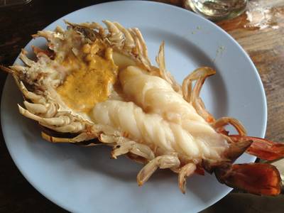 ครัวต้นน้ำ ริเวอร์วิว ที่ ร้านอาหาร ต้นน้ำ บางปะอิน