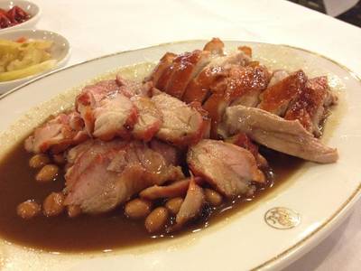 เป็ดย่างหมูแดง ที่ ร้านอาหาร Silver Palace