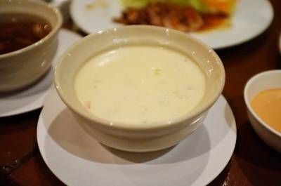 ซุปหอยลาย ที่ ร้านอาหาร Surf Kitchen