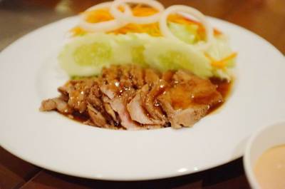 สเต๊กเนื้อ ที่ ร้านอาหาร Surf Kitchen